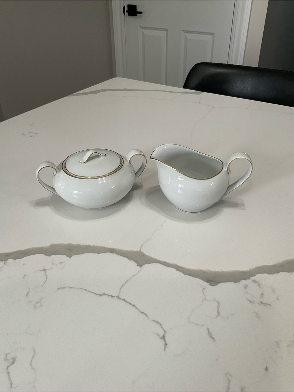 Carolus Magnus Hutschenreuther Cream & Sugar Set